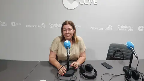 Astrid Pérez en Crónicas Radio - Cadena Cope.
