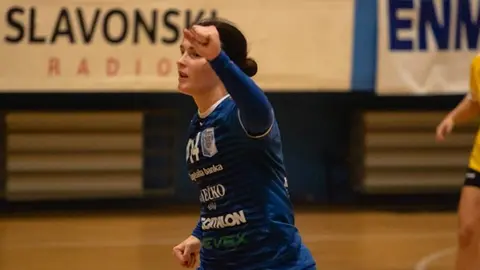 Imagen de la jugadora Petra Jersek.