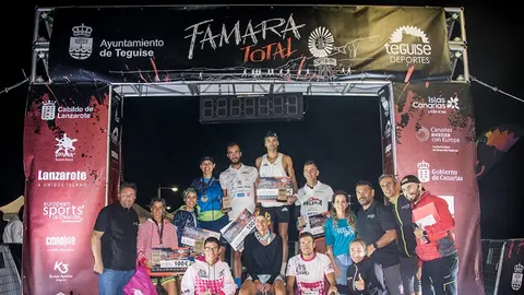 Imagen de los ganadores de la Famara Total.