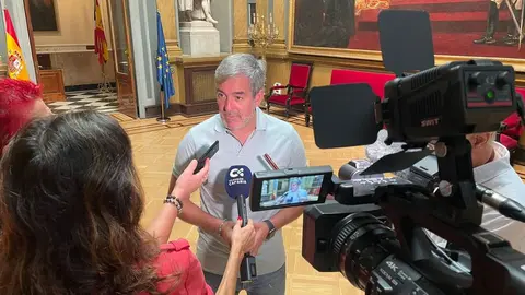 Fernando Clavijo en una rueda de prensa.