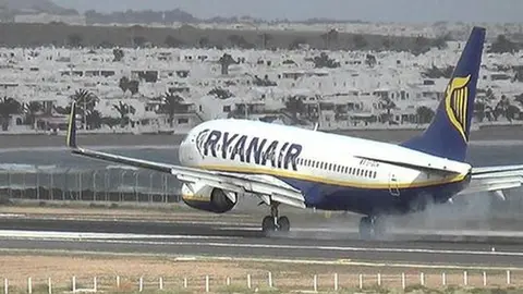 Imagen de un vuelo de Ryanair en Lanzarote.