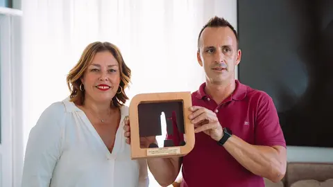 Imagen entrega del premio a Cruceros AIDA.