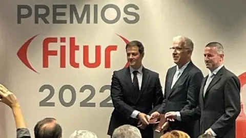 Imagen de la entrega del Premio Tribuna Fitur.