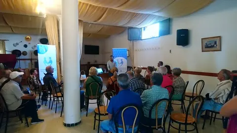 Imagen de una reunión realizada en Altavista.