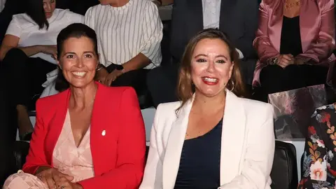 La alcaldesa de Haría estuvo este sábado con la presidenta del Cabildo en un acto en Los Jameos