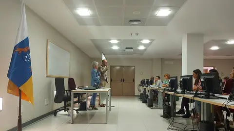 Imagen de la reunión entre el Cabildo y el Decanato Judicial de Arrecife.