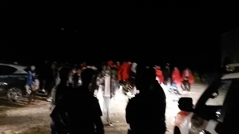 Imagen de los imigrantes llegados este jueves por la noche