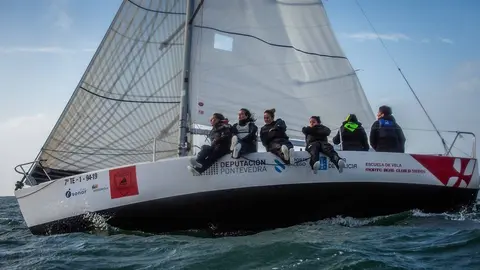 Imagen del barco de vela del Codigo Cero Liga Nacional Femenina Iberdrola.