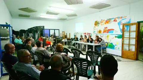 Imagen de la charla realizada por NC en Órzola.