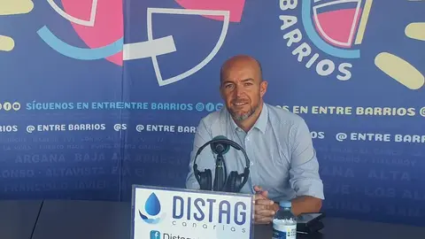 Raúl de León, secretario general del Comité Local del PSOE de San Bartolomé, en Crónicas Radio.