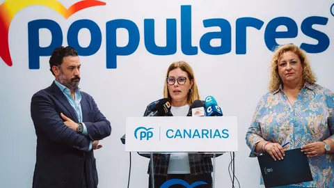 Astrid Pérez, Guillermo Mariscal y Auxi Pérez.