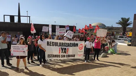 Imagen de archivo de las protestas de los trabajadores de ADISLAN frente al Cabildo.