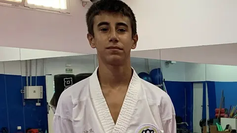 Imagen del karateka Mikel González.