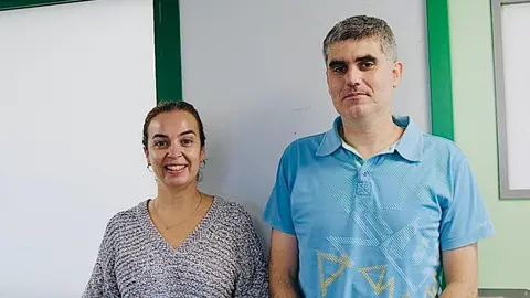 Personal de Enfermería e Informática Yanira Alonso y Cesar Caraballo.