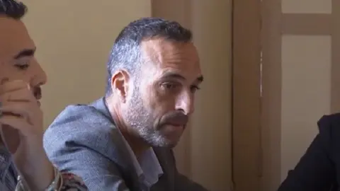 Alfredo Villalba en el Pleno del Ayuntamiento de Haría.