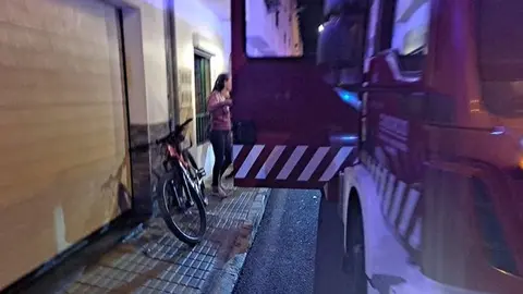 Imagen de archivo de otra actuación de los bomberos en Arrecife.