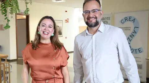 María Dolores Corujo junto a Jorge Peñas.