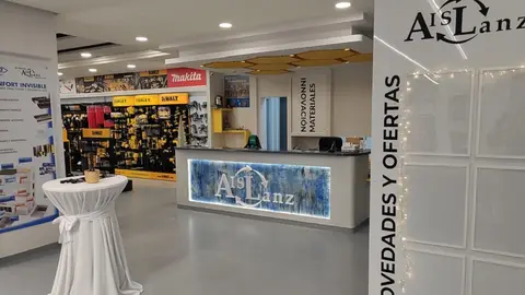 Imagen de la ampliación del establecimiento de Aislamientos Lanzarote.