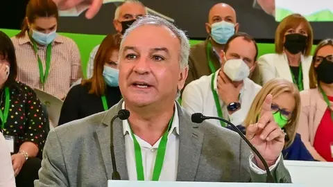 Luis Campos, portavoz parlamentario de Nueva Canarias.