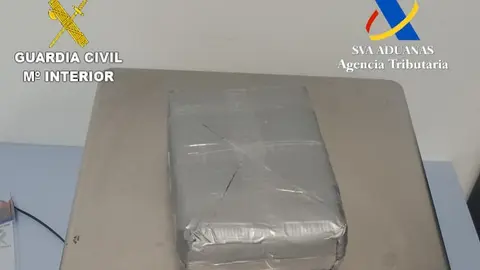 Imagen de la cocaína sustraida por la Guardia Civil.