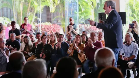 Fernando Clavijo en la presentación de su candidatura al Gobierno de Canarias.