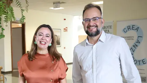 María Dolores Corujo junto a Jorge Peñas.