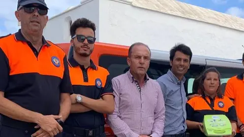 Machín en un acto con el Consorcio que preside el socialista Marcos Bergaz y la gente de Protección Civil de su municipio.