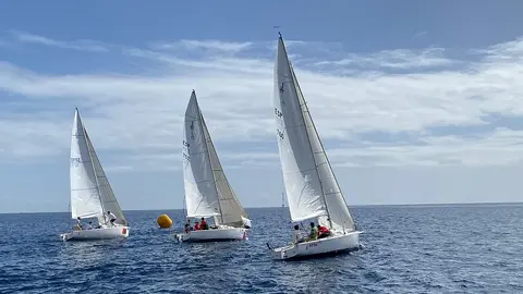 Embarcaciones participantes en la segunda jornada de la Liga j80 Lanzarote.