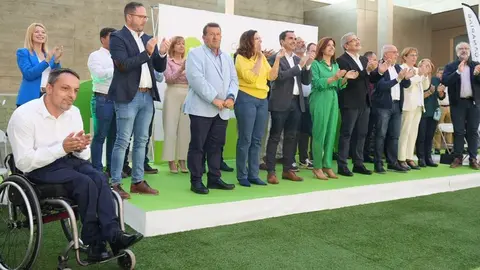 Cerca de 200 dirigentes, responsables insulares, municipales y candidatos en las próximas elecciones inician en Santa Cruz de Tenerife el camino hacia el 28M.