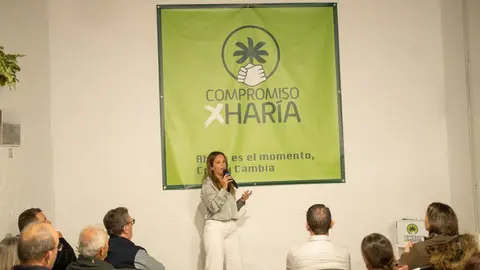 Chaxiraxi Niz en el acto de apertura de la sede de Compromiso X Haría.