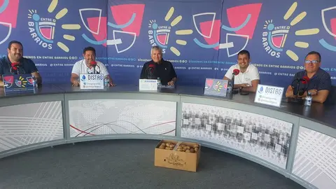 Programa especial de "Entre Barrios" para hablar de la II Feria Agrícola, Ganadera y Pesquera de Teguise.