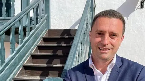 Óscar Noda en uno de los vídeos que ha realizado en redes sociales.