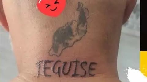 Imagen del tatuaje que propone Laureano Alvarez que se haga la gente
