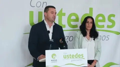 Óscar Noda y Daisy Villalba en la presentación.