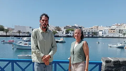 Alberto Rodríguez junto a Ester Gómez Brodsky.