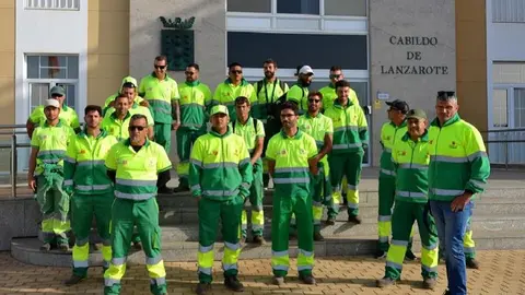 Trabajadores del servicio de márgenes de carreteras