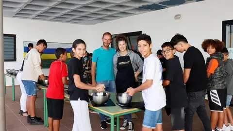 Talleres en los insitutos de Tías por el Día de Canarias.