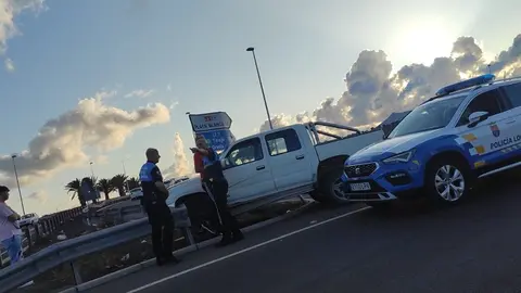 Imagen del vehículo tras impactar.