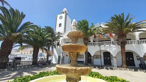 Imagen del Ayuntamiento de San Bartolomé.
