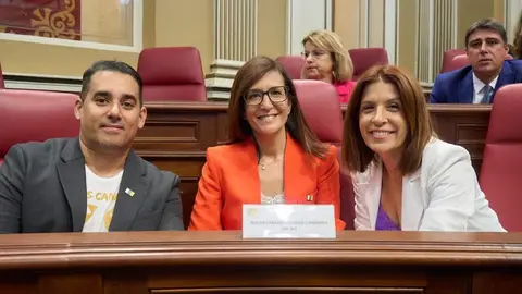 Yoné Caraballo junto a sus compañeras este martes en Tenerife.