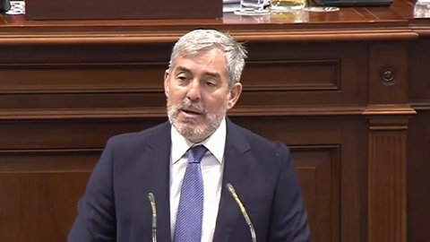 Fernando Clavijo durante su discurso de toma de posesión como nuevo presidente del Gobierno de Canarias.