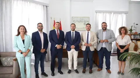 Primera visita del nuevo Gobierno del Cabildo de Lanzarote a Arrecife.