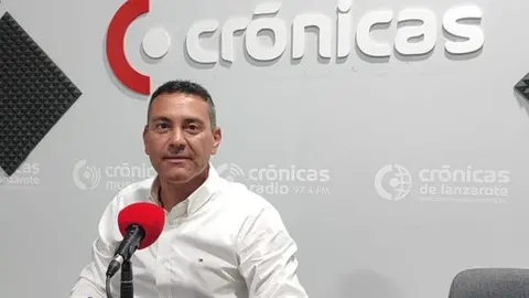 Oswaldo Betancort esta semana en el estudio de Crónicas Radio
