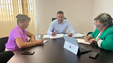 Olivia Duque, Rita Hernández y Jacobo Medina.