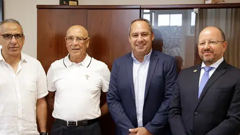 El Cabildo recibe a una Delegación de Agadir.