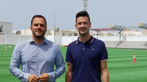 El alcalde de Arrecife, Yonathan de León, y el concejal de Deportes, Juanjo López, impulsando la mejora de las instalaciones deportivas municipales