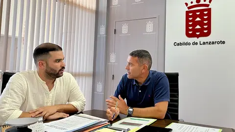 OSWALDO BETANCORT Y JESÚS MACHÍN TAVÍO 2