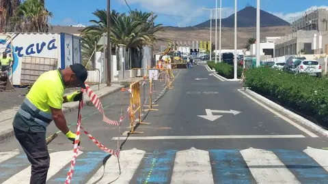 Imagen del arranque de las obras de la calle de Playa Honda.