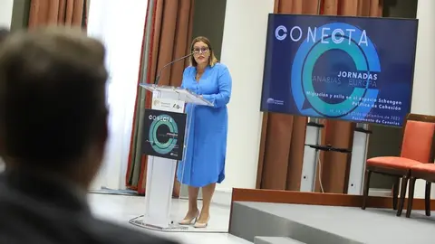 Astrid Pérez, presidenta del Parlamento de Canarias.