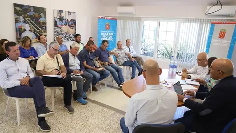 Director General de Agricultura y Asociación del sector agricola.